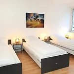 Appartamento Meribu B45 Fuer Monteure Und Arbeiter Essen